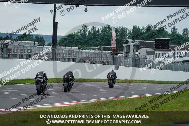 donington no limits trackday;donington park photographs;donington trackday photographs;no limits trackdays;peter wileman photography;trackday digital images;trackday photos